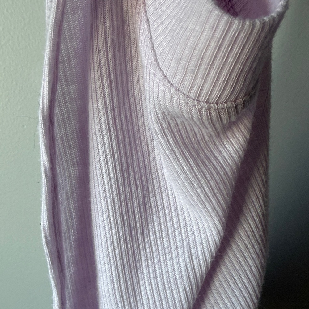 ALO Ribbed Tank Top - Lavender - Picture 4 of 4